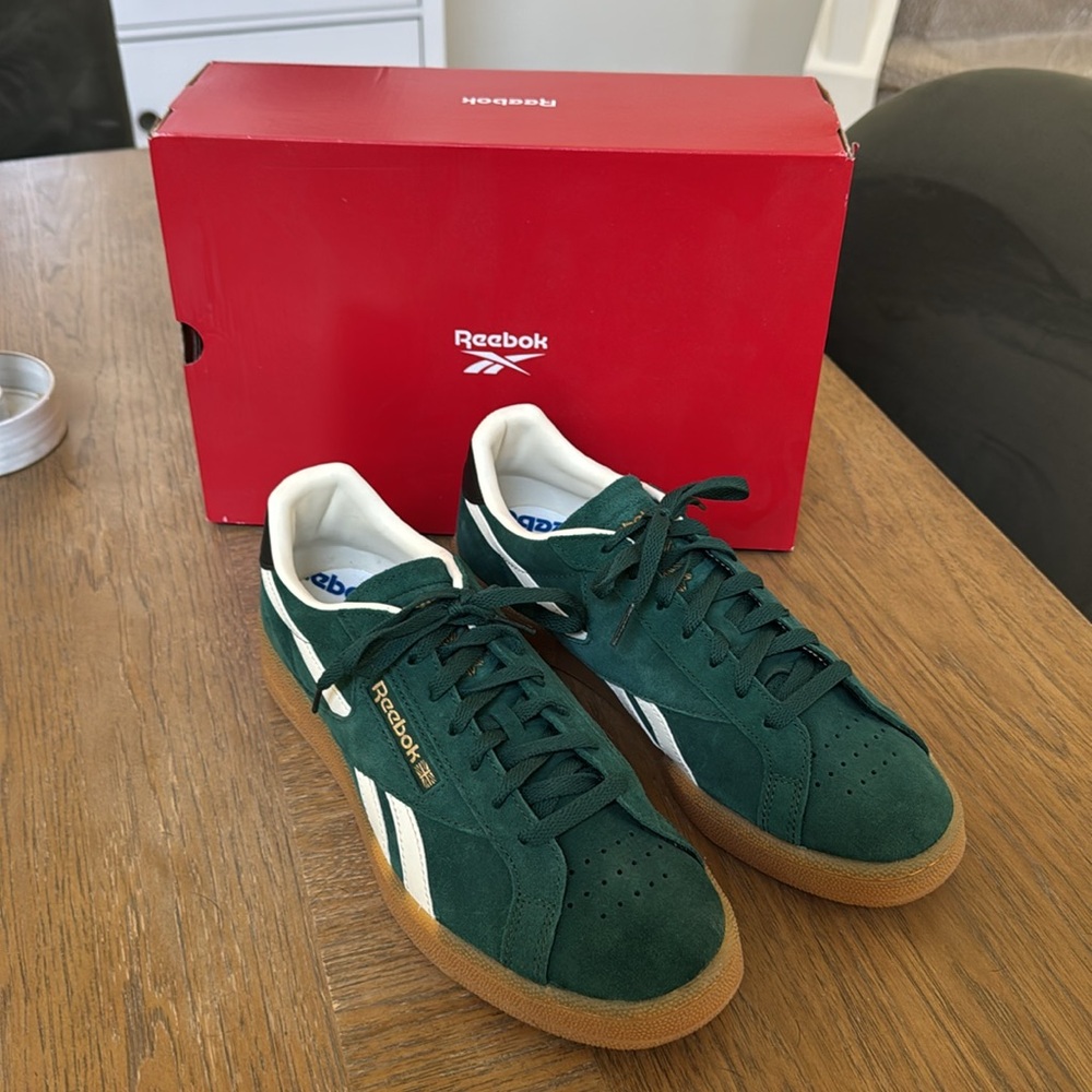 *NIB* Reebok Club C Grounds sz 11, Collegiate Green